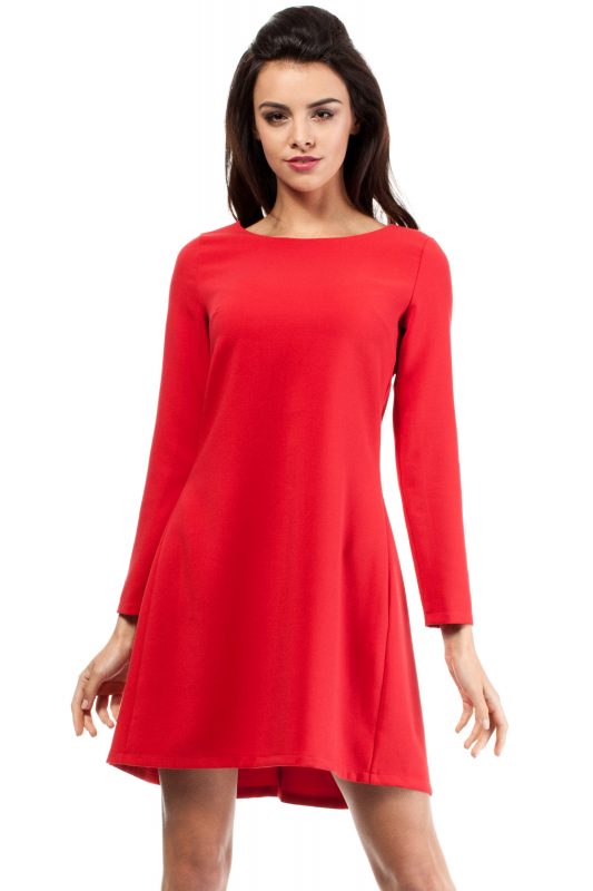 Czerwona sukienka w kształcie litery A