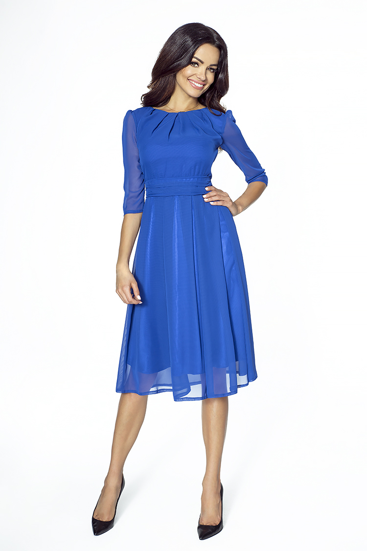 Koktajlowa niebieska szyfonowa sukienka