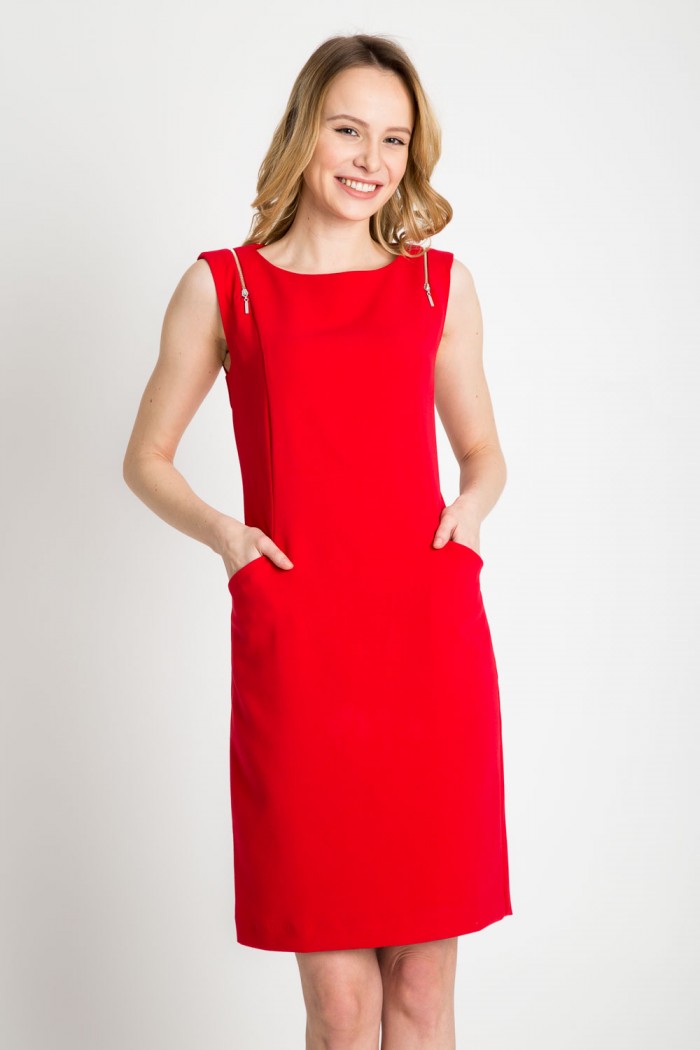 Elegancka sukienka z kieszeniami czerwona