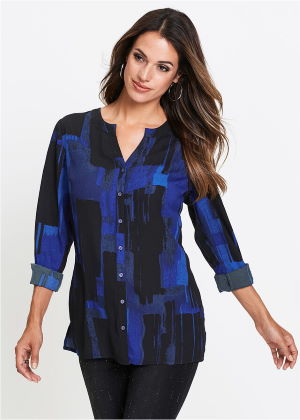 Elegancka bluzka koszulowa we wzory niebieska