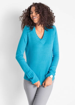 Sweter z dekoltem w serek niebieski